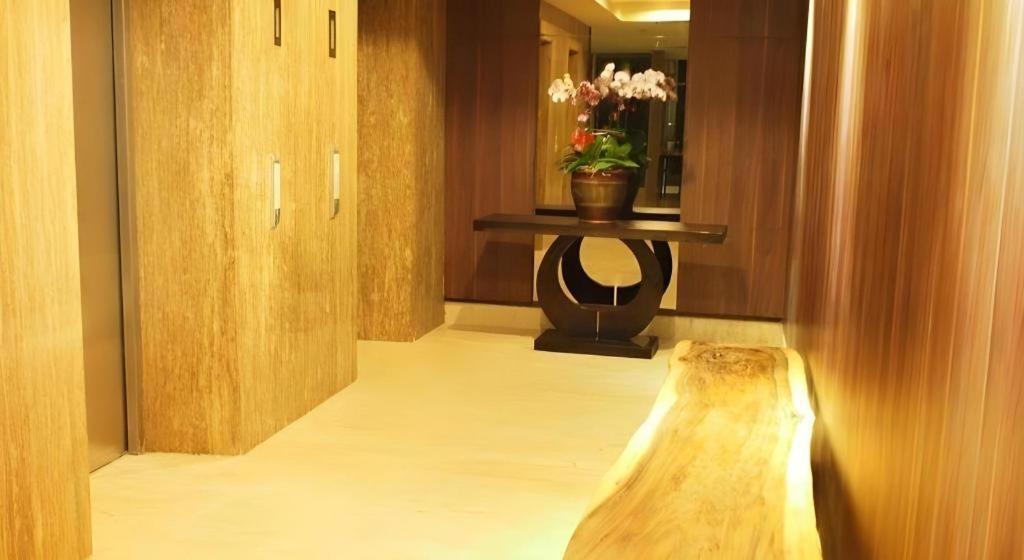Arch Hotel Богор Экстерьер фото